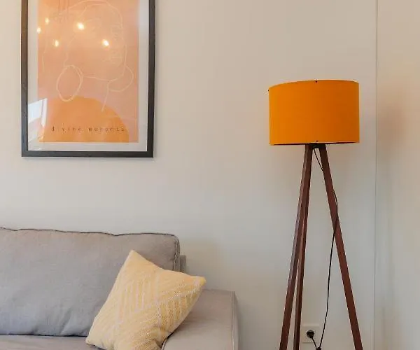 Bella Lux With Jacuzzi, Grill & Garden Lägenhet *